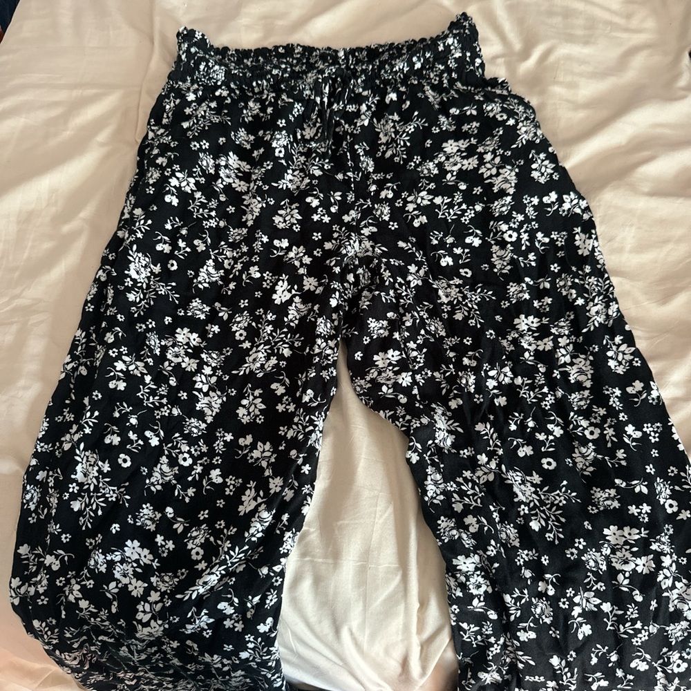 SO Black and White Floral Kids Bottoms